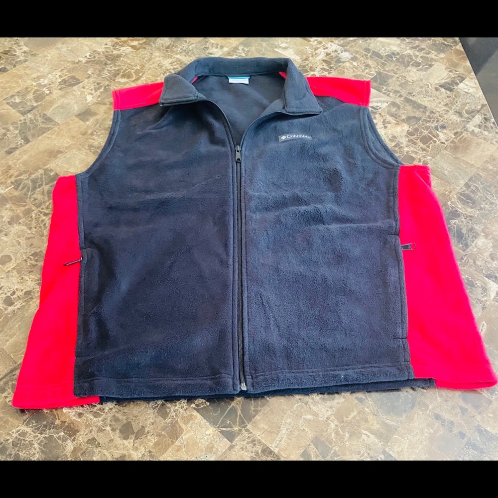 Columbia vest